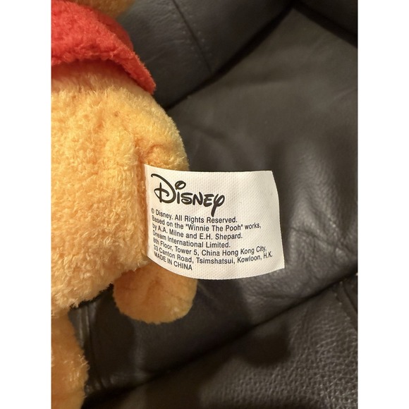 Winnie The Pooh Plush By Sears And 2 Smaller Pooh's - Picture 7 of 7